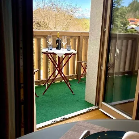 Und Restaurant 